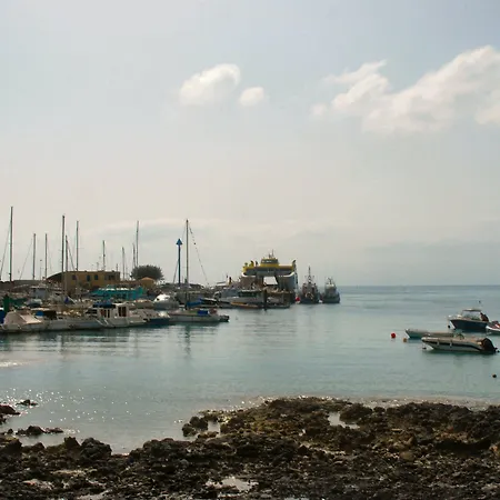 アパートホテル Marismas De コラレホ