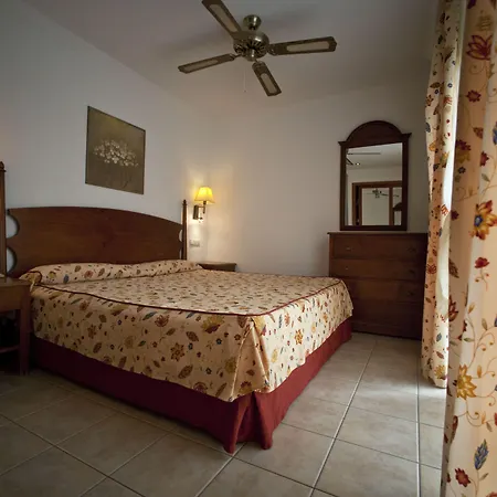 Marismas De 3* コラレホ