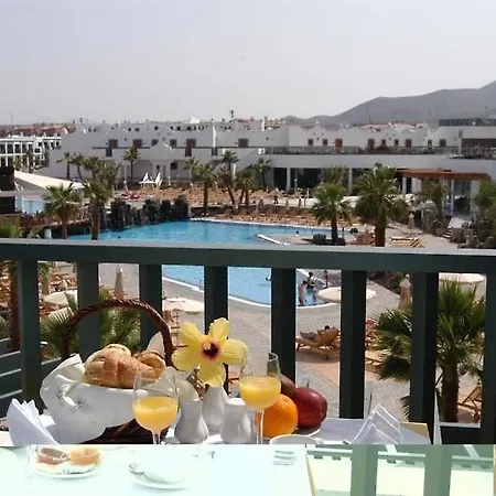 Marismas De アパートホテル コラレホ