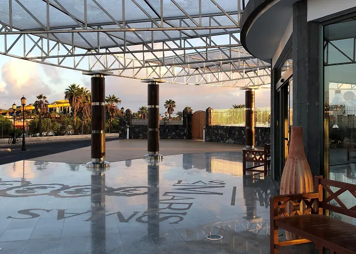 מלון דירות Marismas De קורלחו