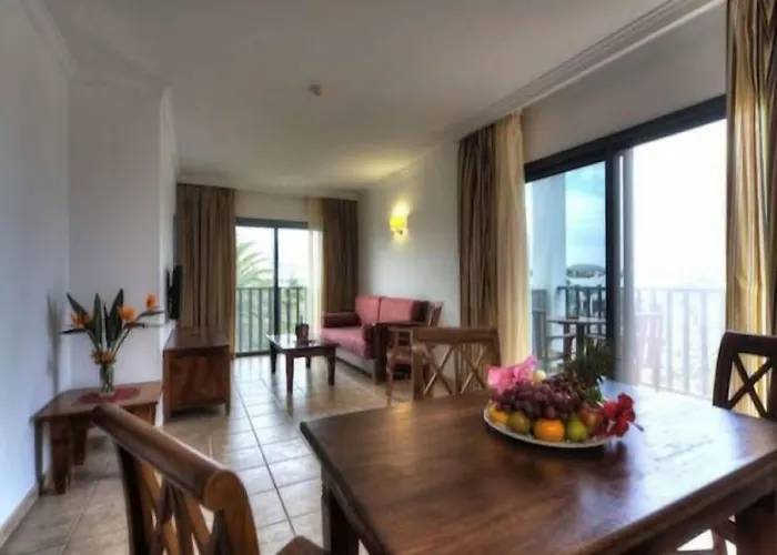 Aparthotel Marismas De 3*