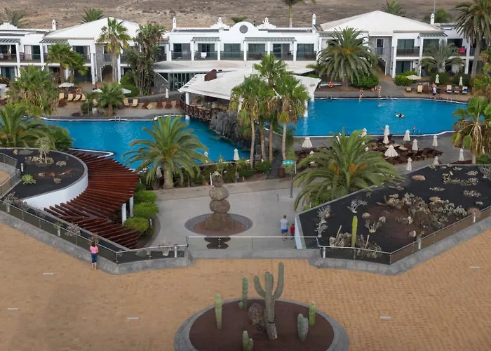 Marismas De 3* קורלחו