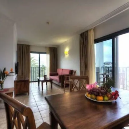 Apartmanhotel Marismas De 3*