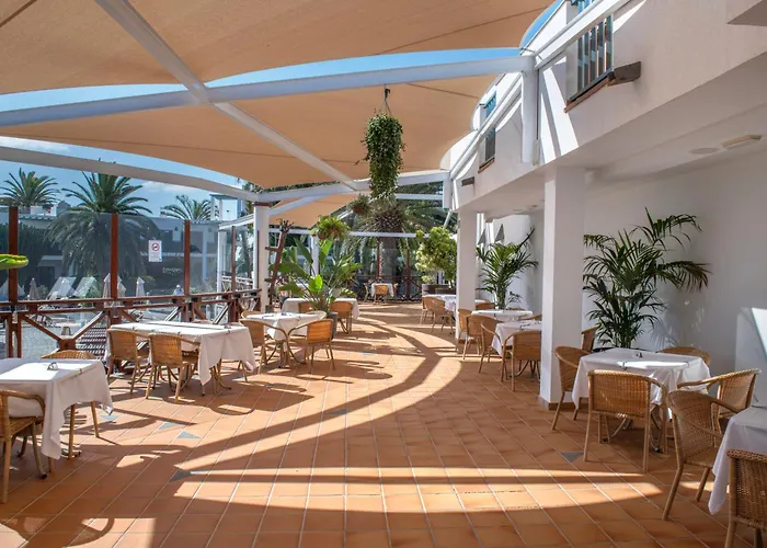 Lägenhetshotell Marismas De 3*