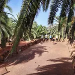 Ξενοδοχείο με διαμερίσματα Marismas De