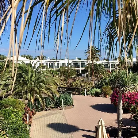 Marismas De Aparthotel 3*